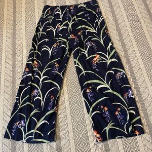 Anthropologie Maeve Colette Wide Leg pant in floral print🌼🌸